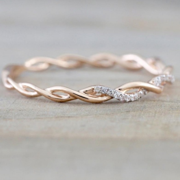 NEW 18K Rose Gold Diamond Eternity Wedding Ring - Picture 3 of 5